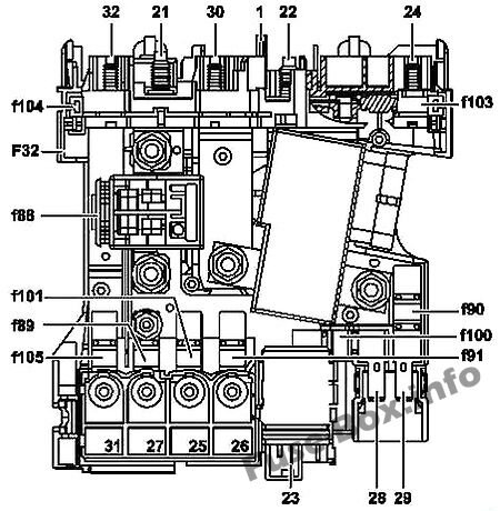 Mercedes-Benz-C-Class-W204-2008-2014_en2_08-10.jpg